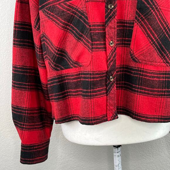 Ci Sono Red Black Plaid Flannel Button Front Long Sleeve Crop Shirt Shacket XL - Picture 5 of 10